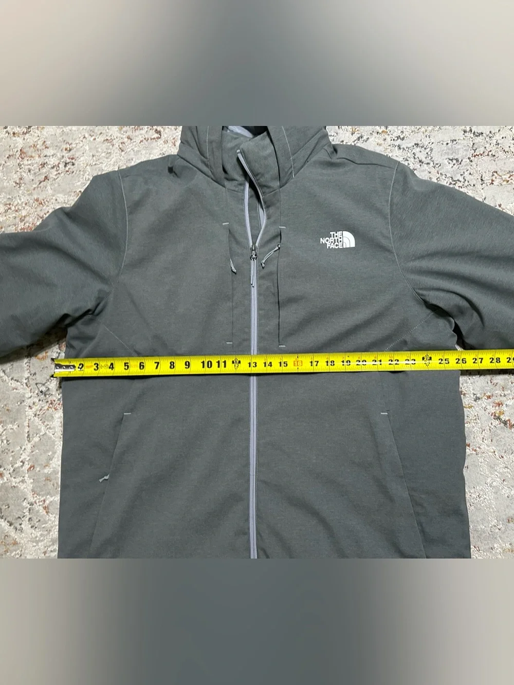 North face Apex elevation insulated jacket size XL gray